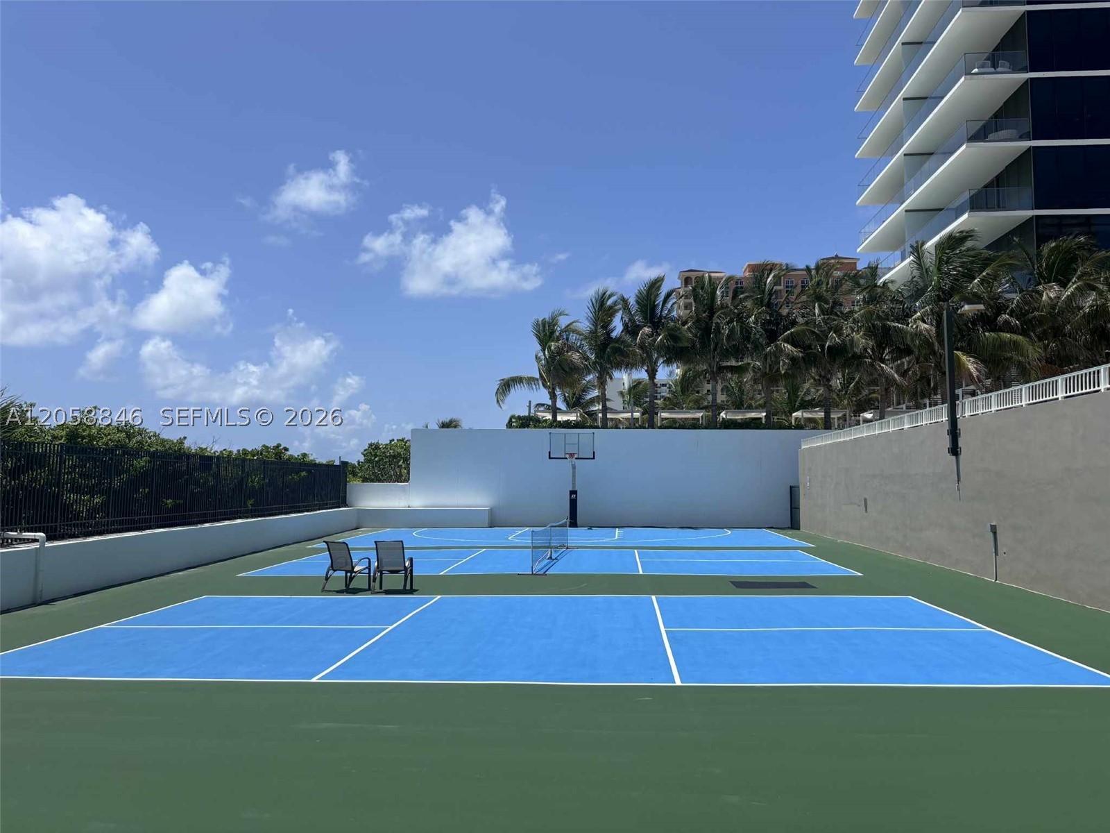 1980 S Ocean Dr Mk Property Photo 12