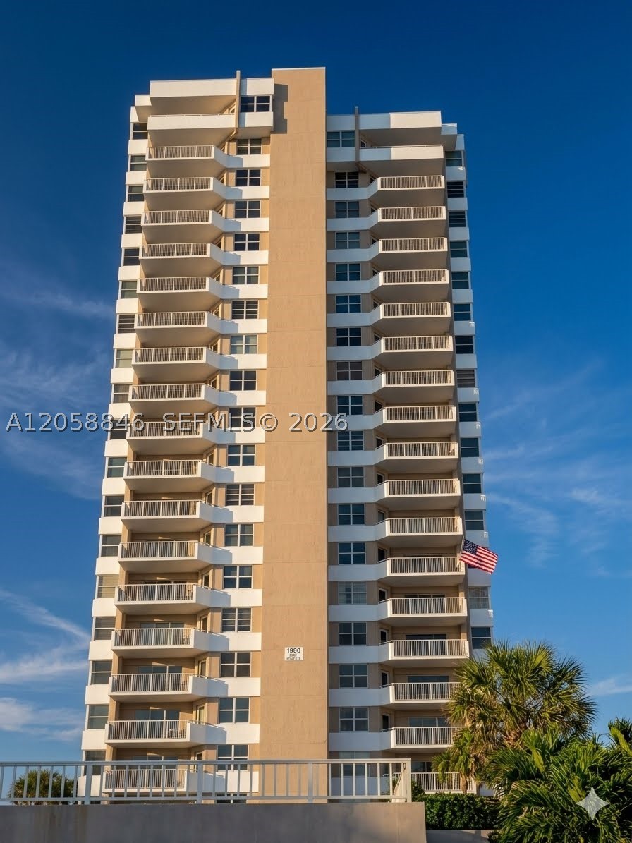 1980 S Ocean Dr Mk Property Photo 15