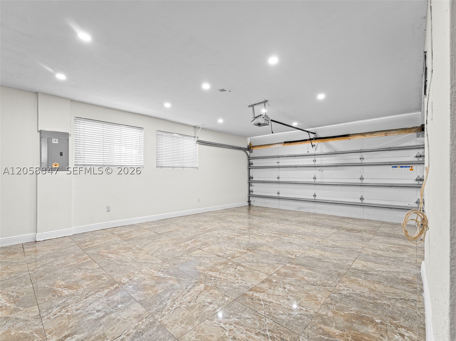 2045 Nw 115th St Property Photo 14