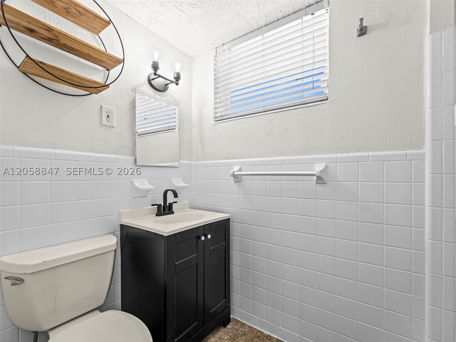 2045 Nw 115th St Property Photo 17