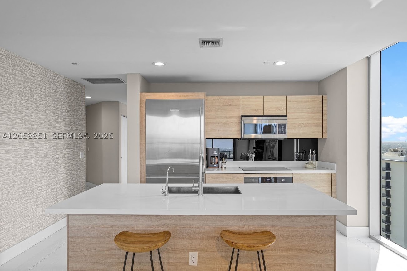 16385 Biscayne Blvd 3201 Property Photo 14