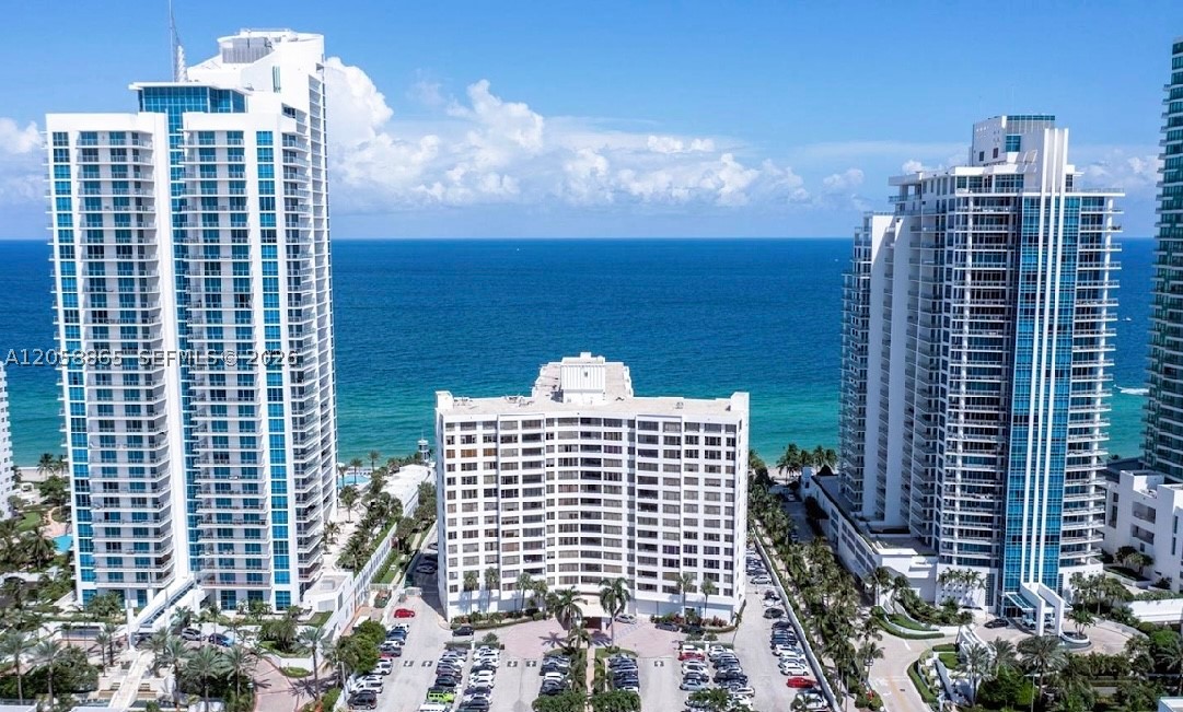 3505 S Ocean Dr 411 Property Photo 15