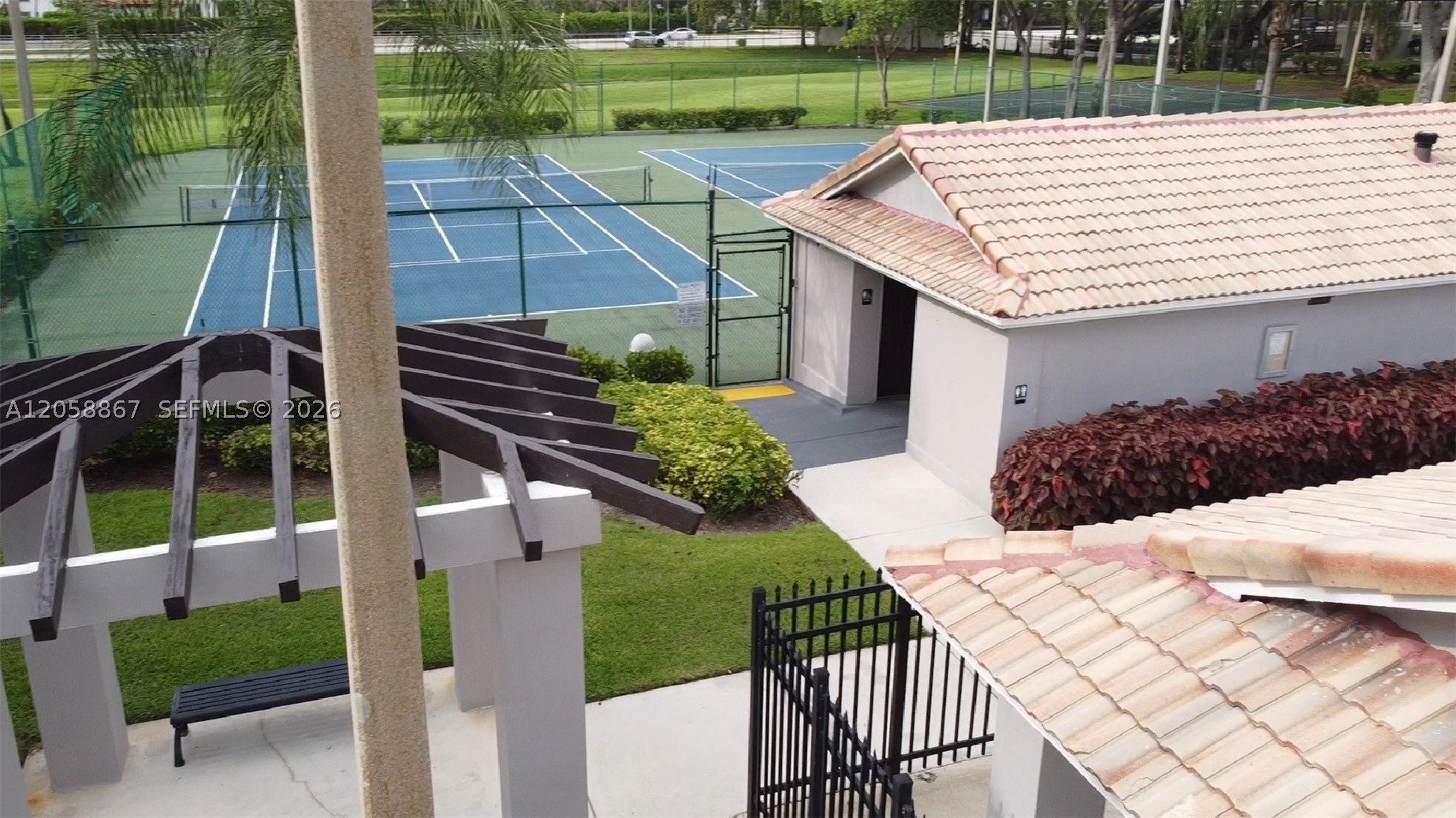11273 Sw 18th Ct Property Photo 58