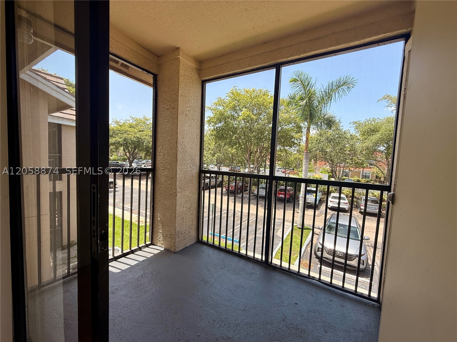 15570 Sw 105th Ln 1706 Property Photo 13