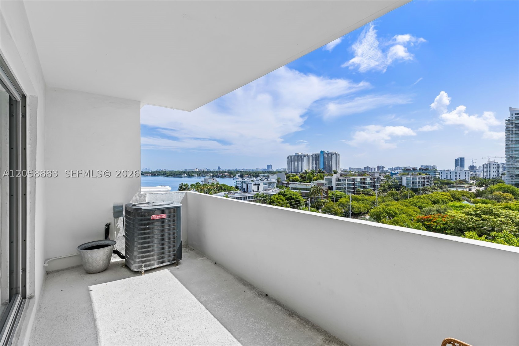 3 Island Ave 09l Property Photo 11