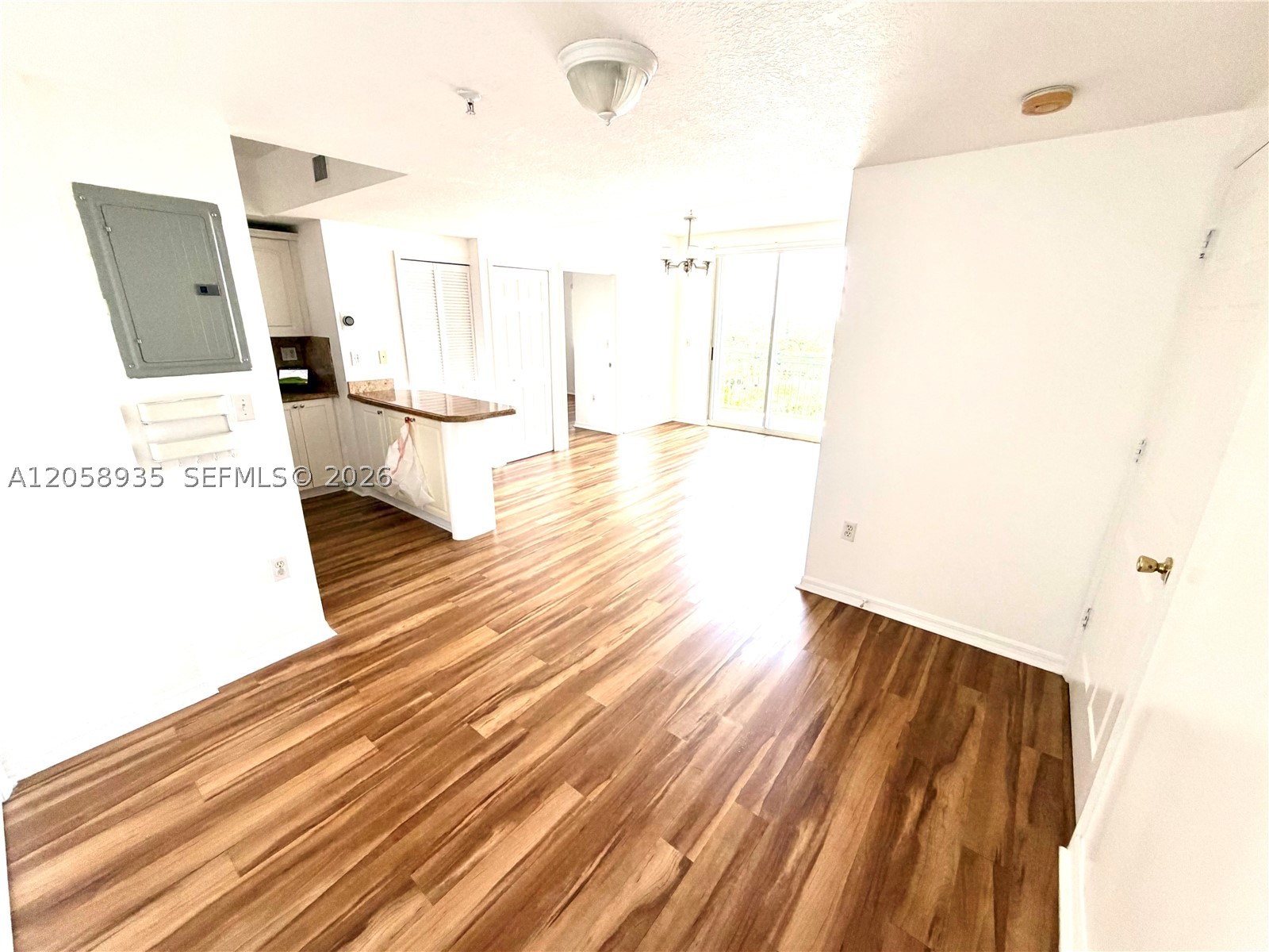 3500 Coral Way 907 Property Photo 16