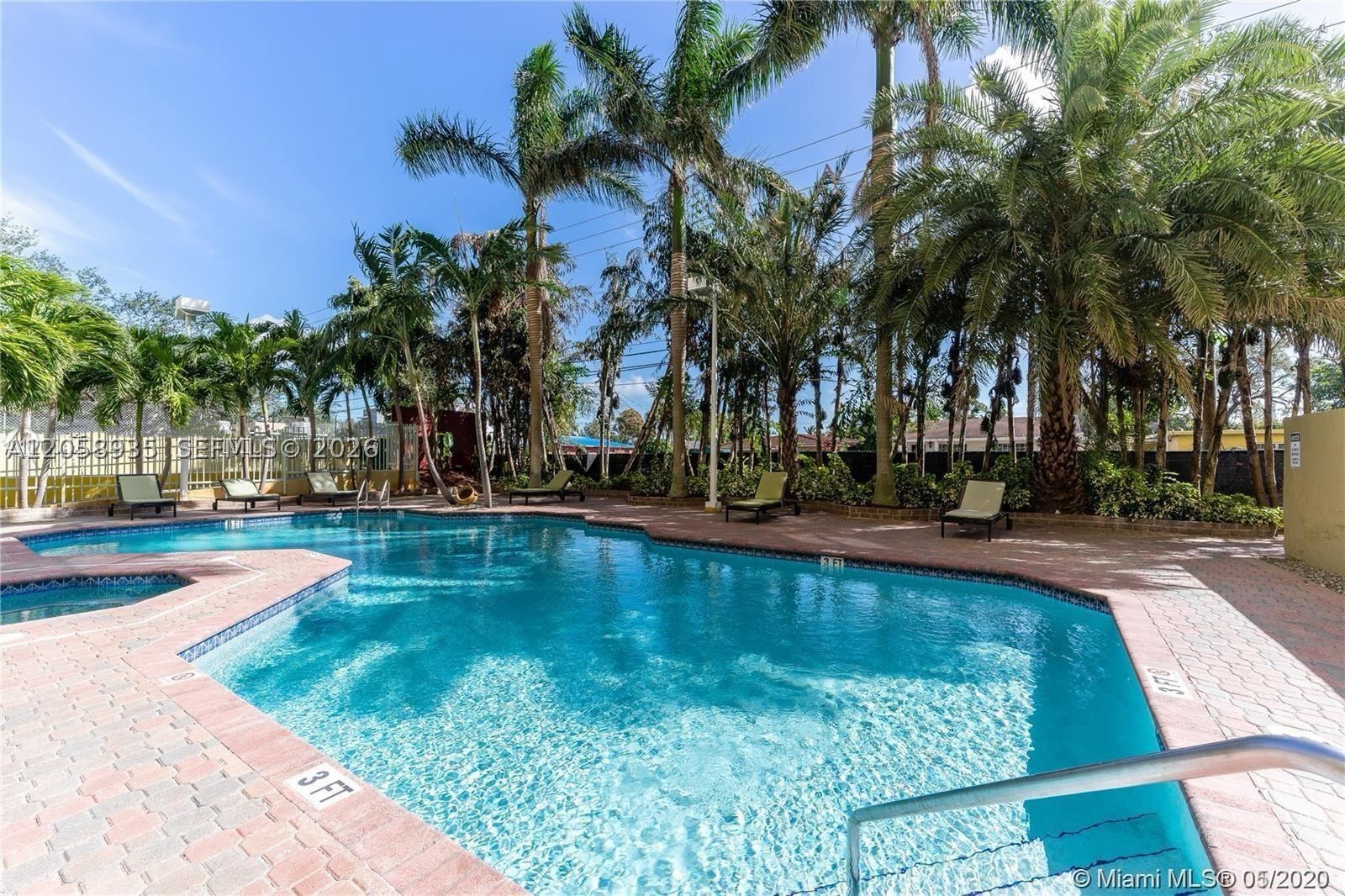 3500 Coral Way 907 Property Photo 23