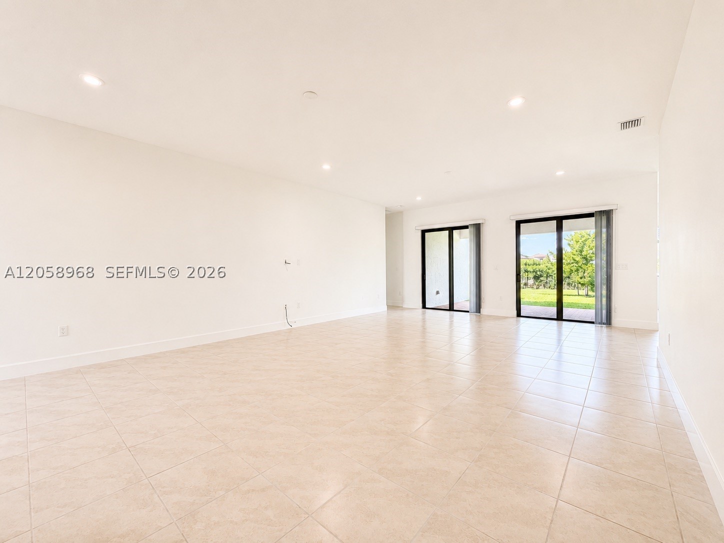 5032 Gambero Way Property Photo 7