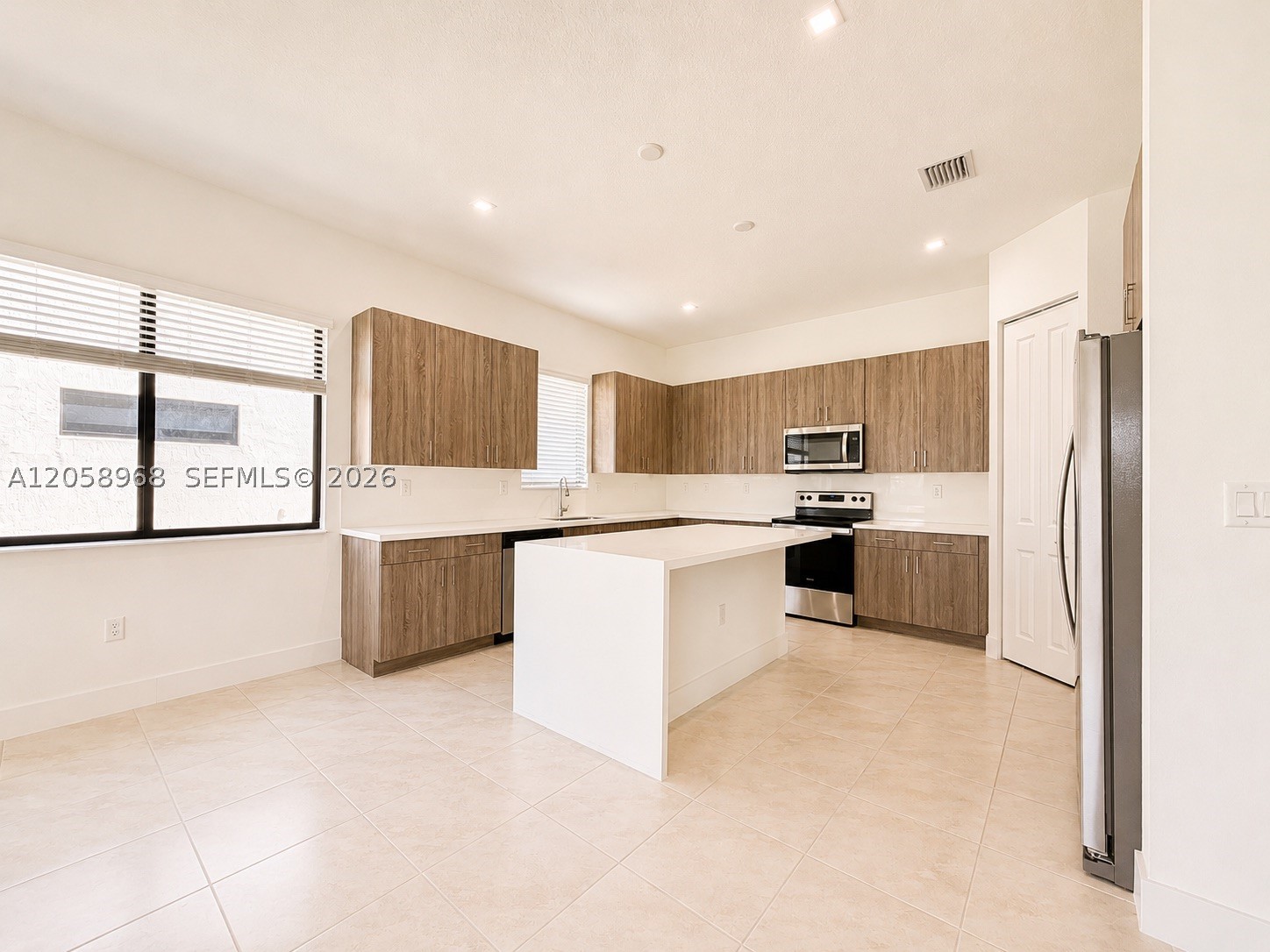 5032 Gambero Way Property Photo 9