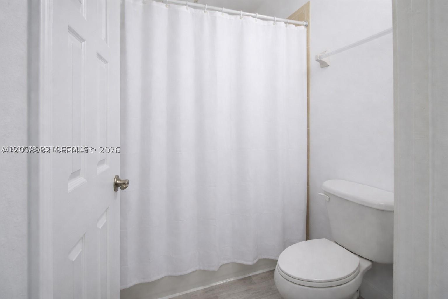 2264 Ne 42nd Cir Property Photo 11