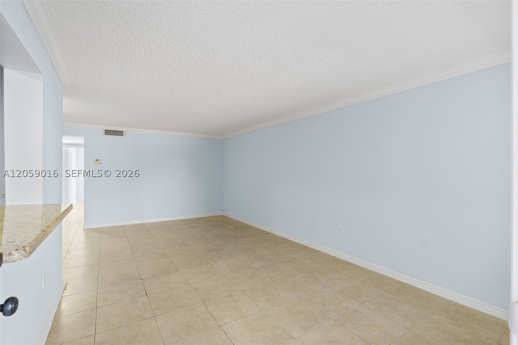 7620 Carlyle Ave 206 Property Photo 5