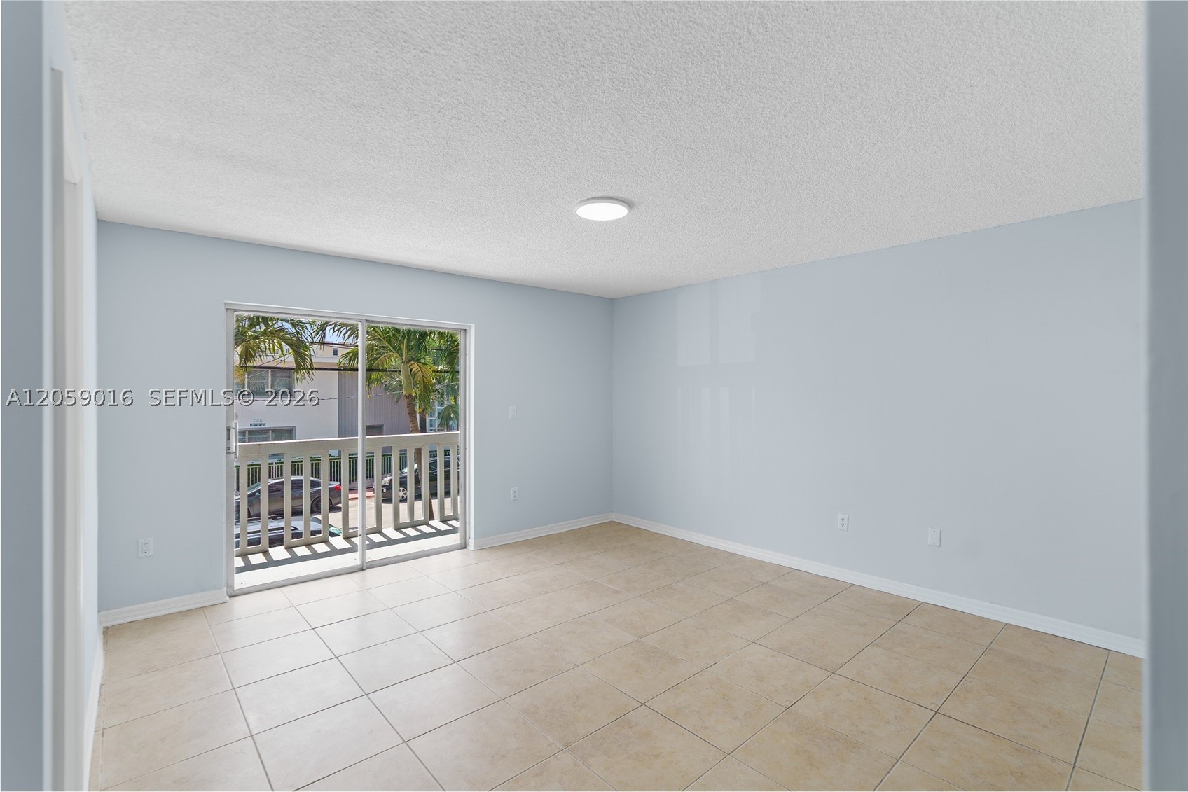 7620 Carlyle Ave 206 Property Photo 12
