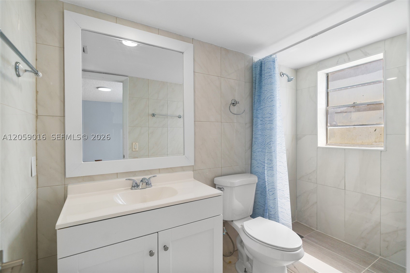 7620 Carlyle Ave 206 Property Photo 17