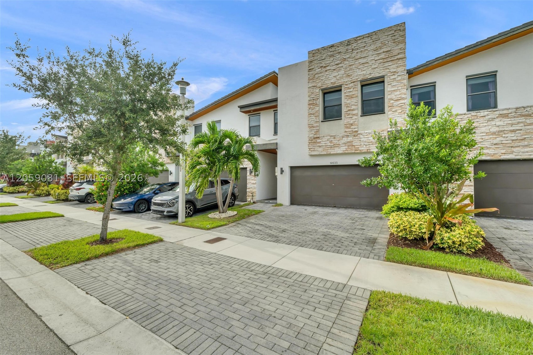 10533 NW 78th Ter