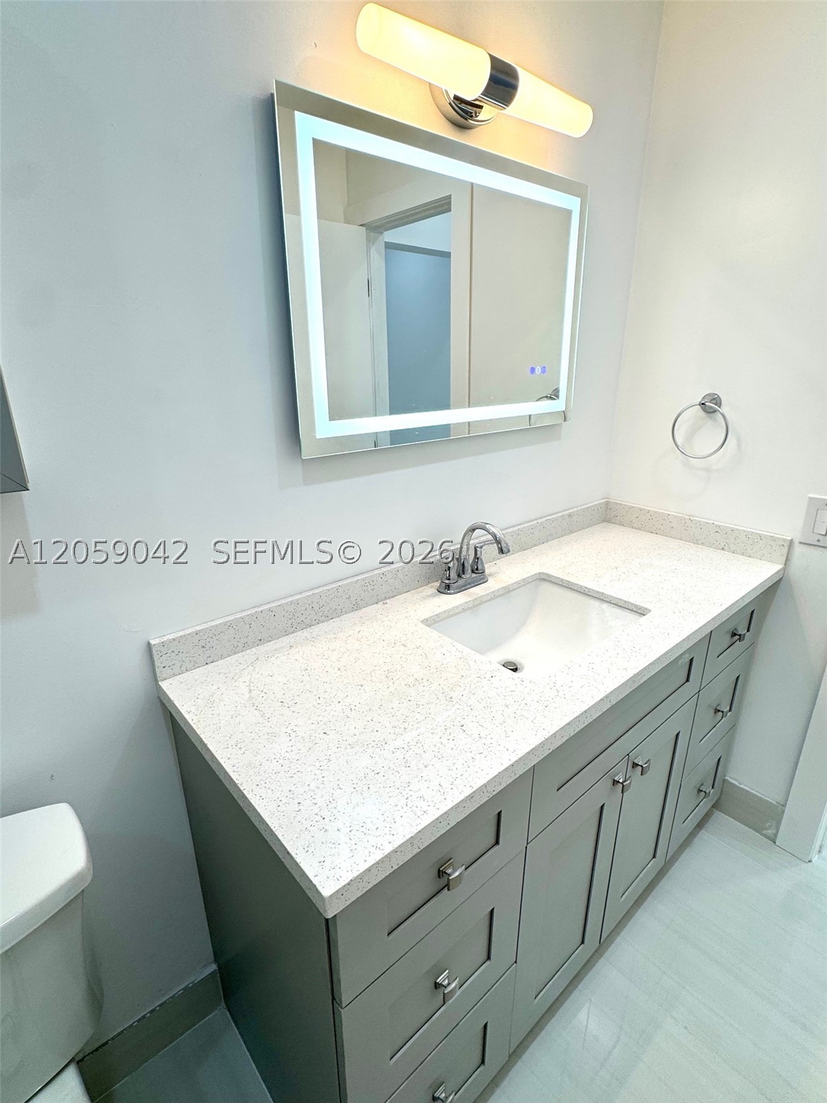 105-107 Ne 30th Ct 105 Property Photo 12