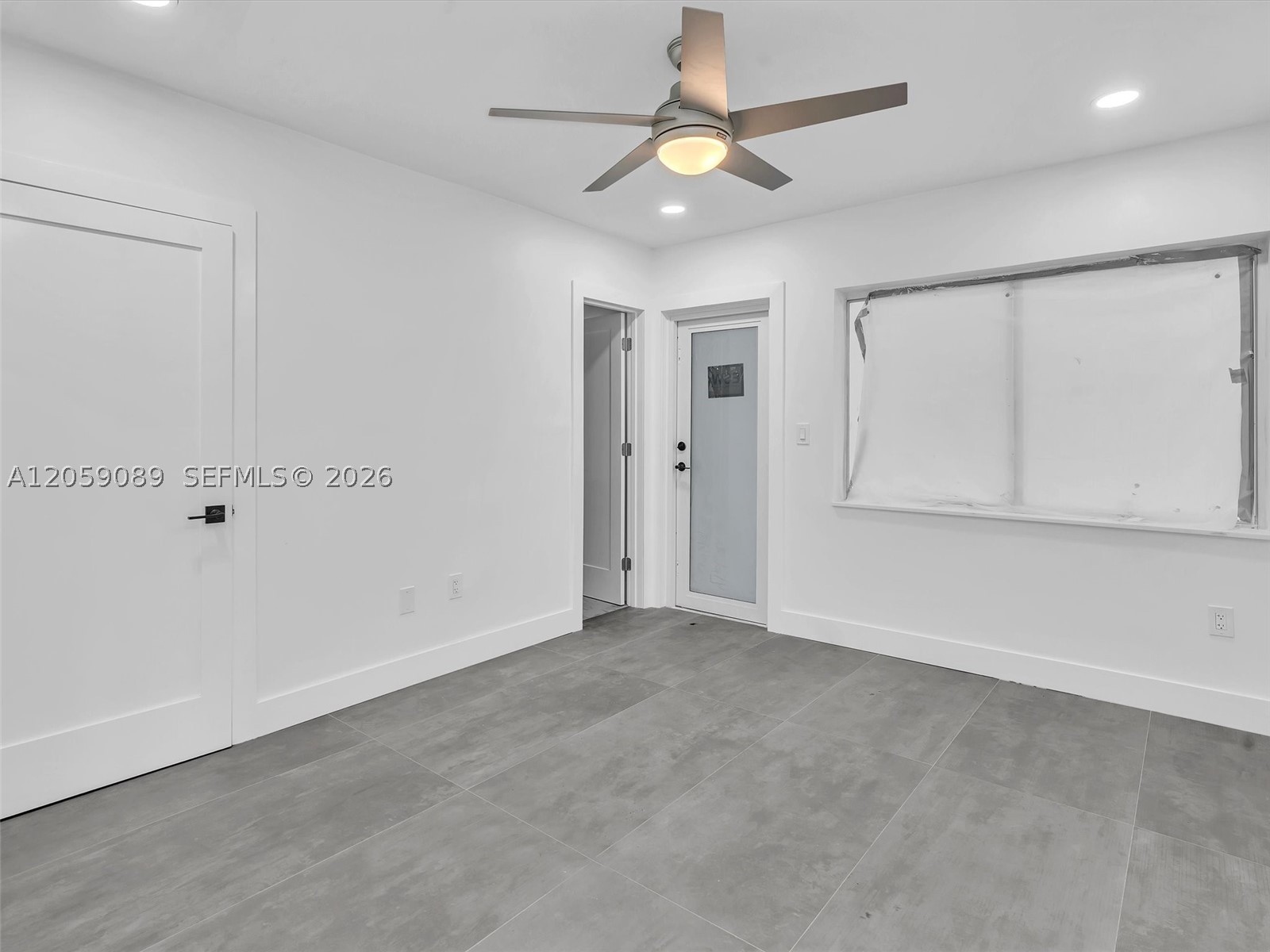11900 N Bayshore Dr 101 Property Photo 23