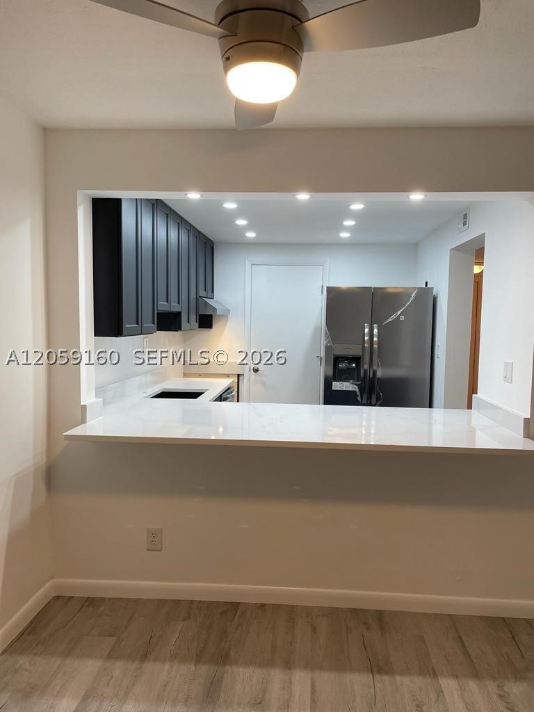 120 Royal Park Dr 2d Property Photo 5