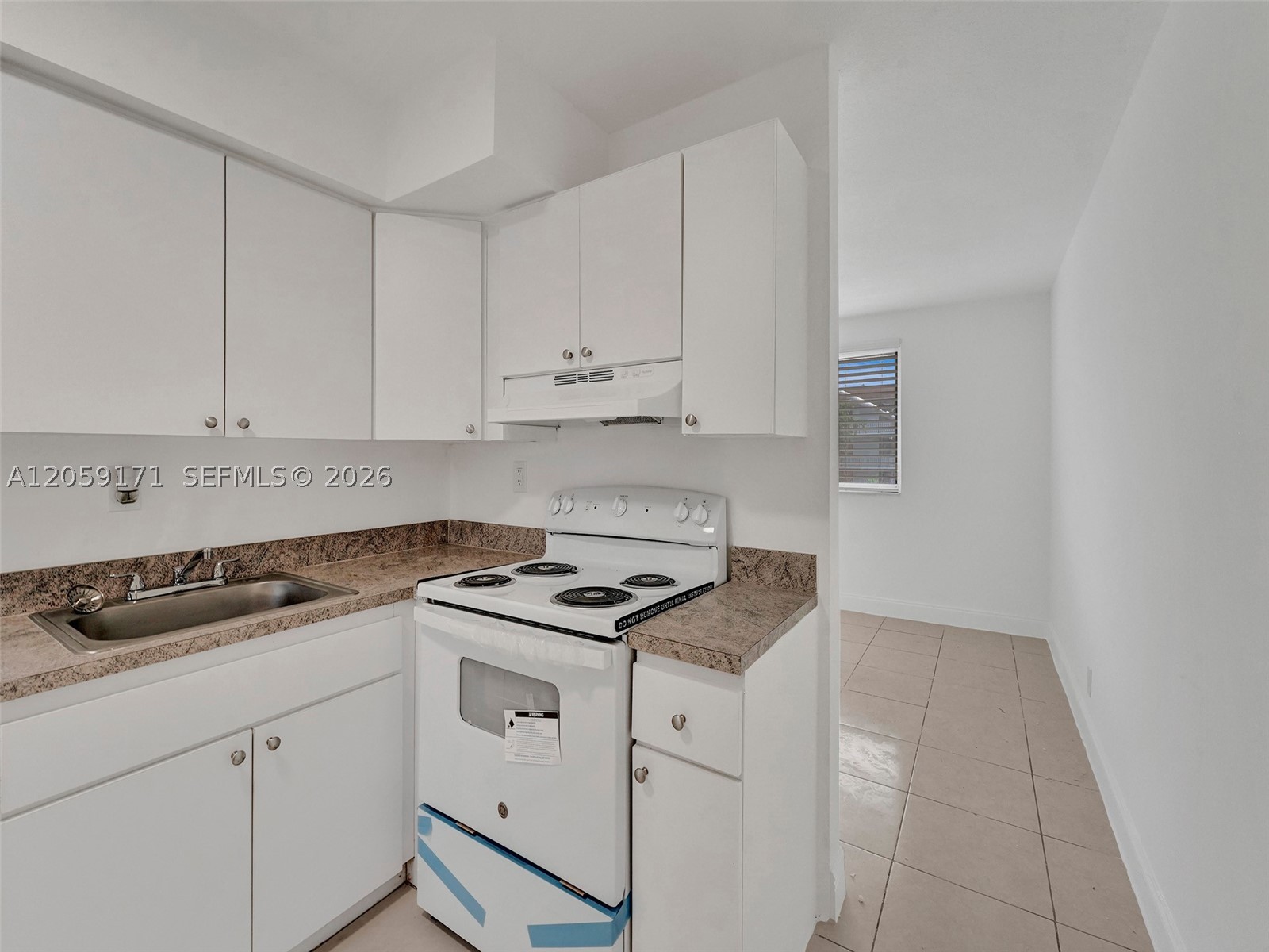 14190 W Dixie Hwy 1 Property Photo 10