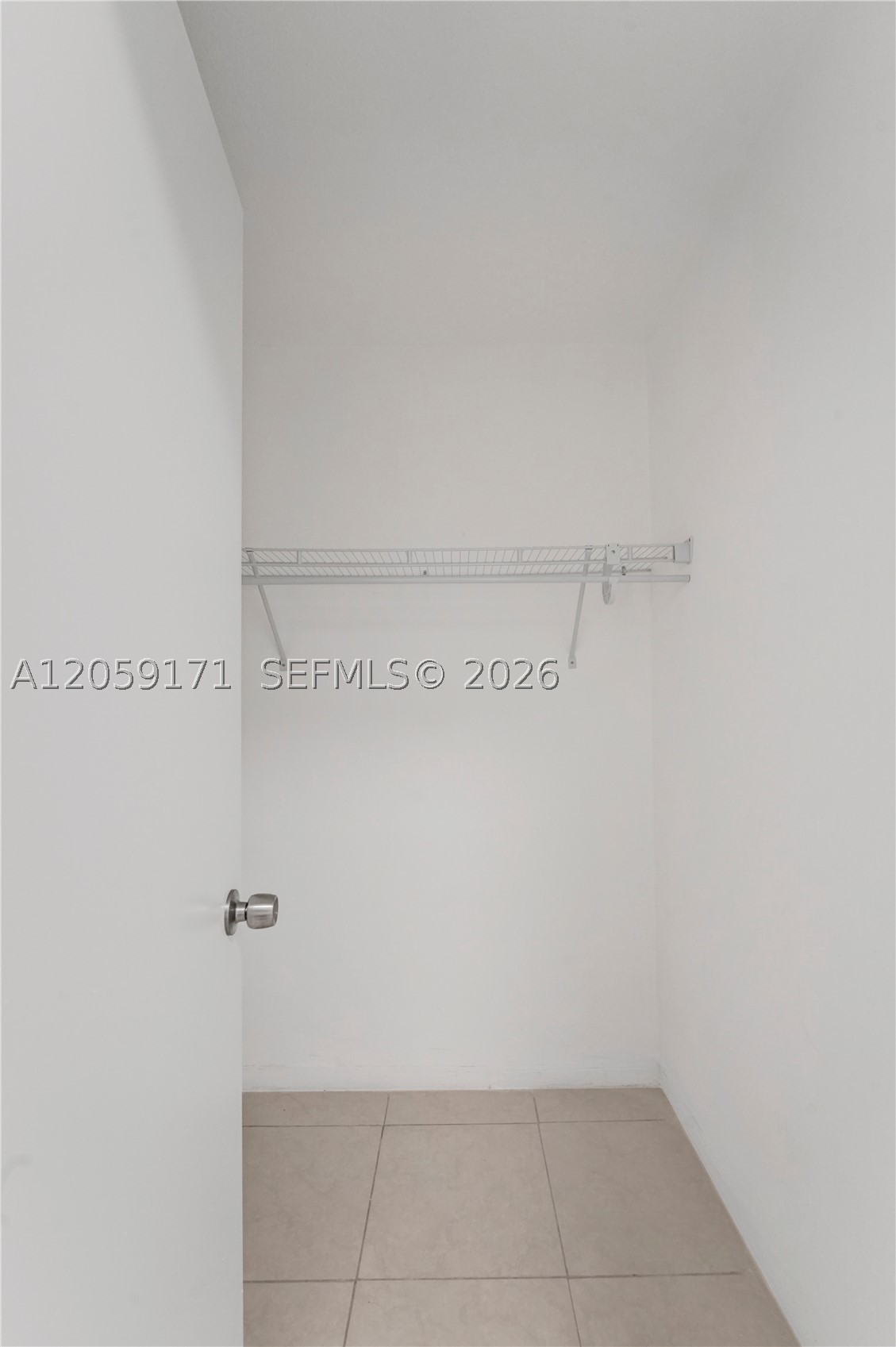 14190 W Dixie Hwy 1 Property Photo 11