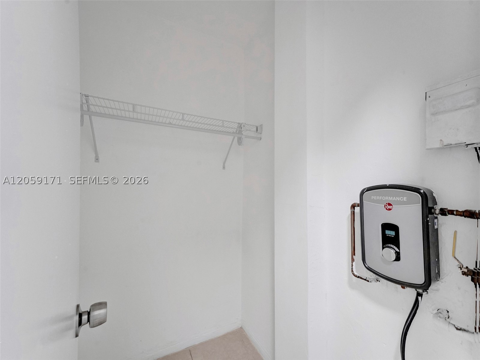 14190 W Dixie Hwy 1 Property Photo 13