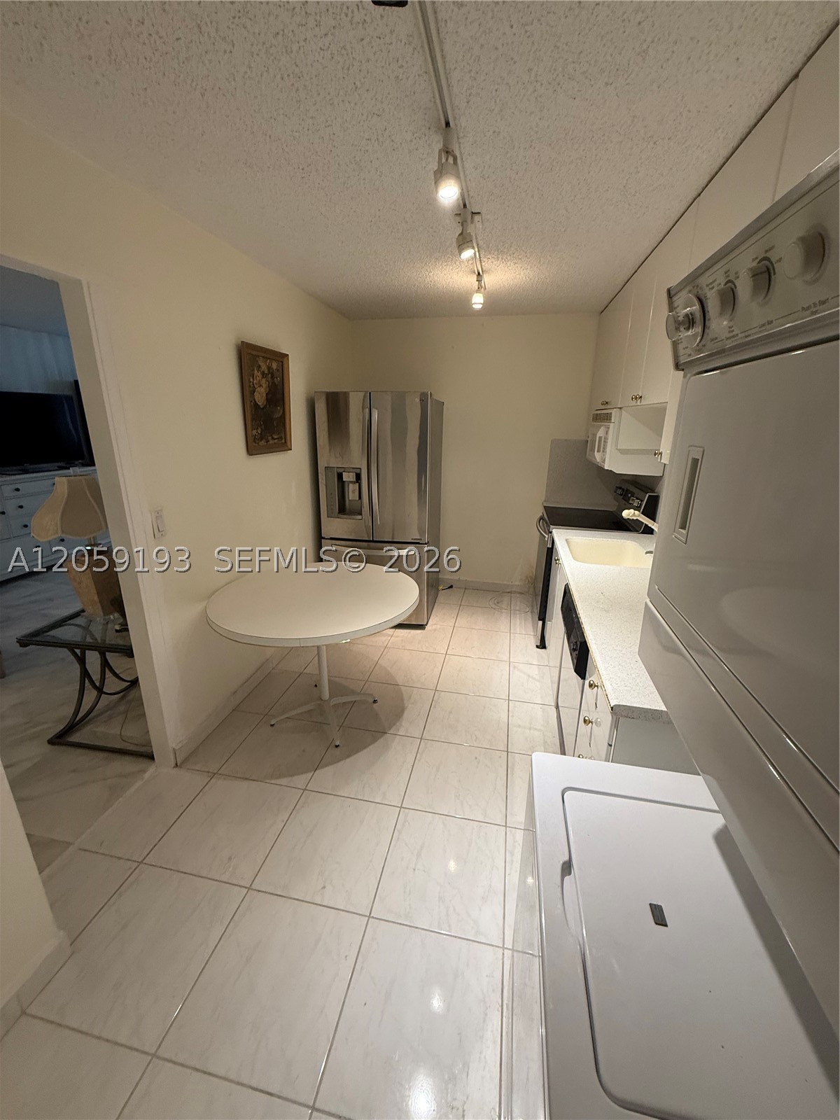 9273 Collins Ave 1101 Property Photo 5