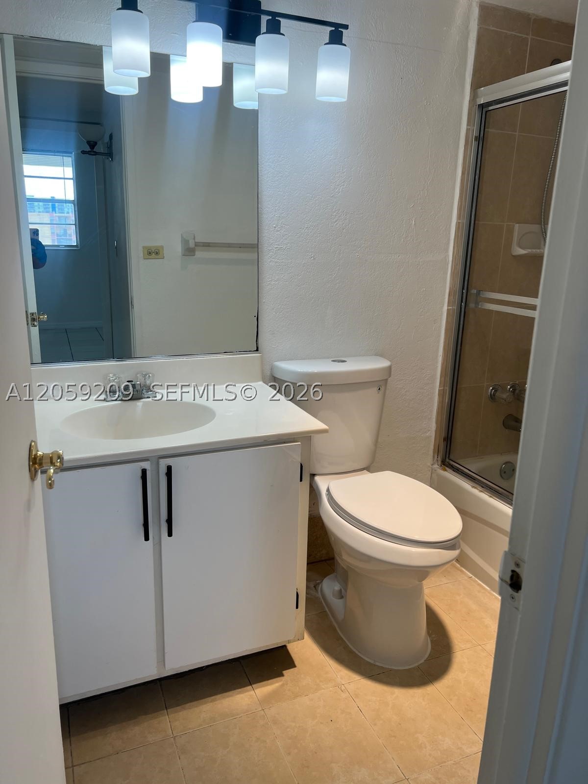 801 Nw 47th Ave W612 Property Photo 6