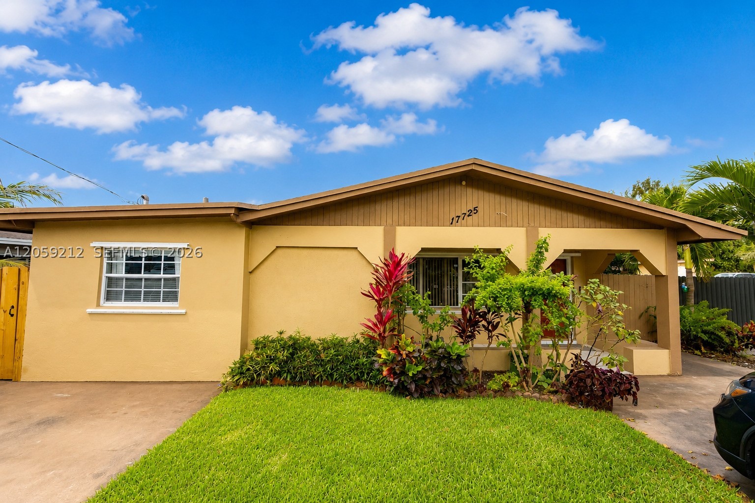 A12059212 Property Photo 1
