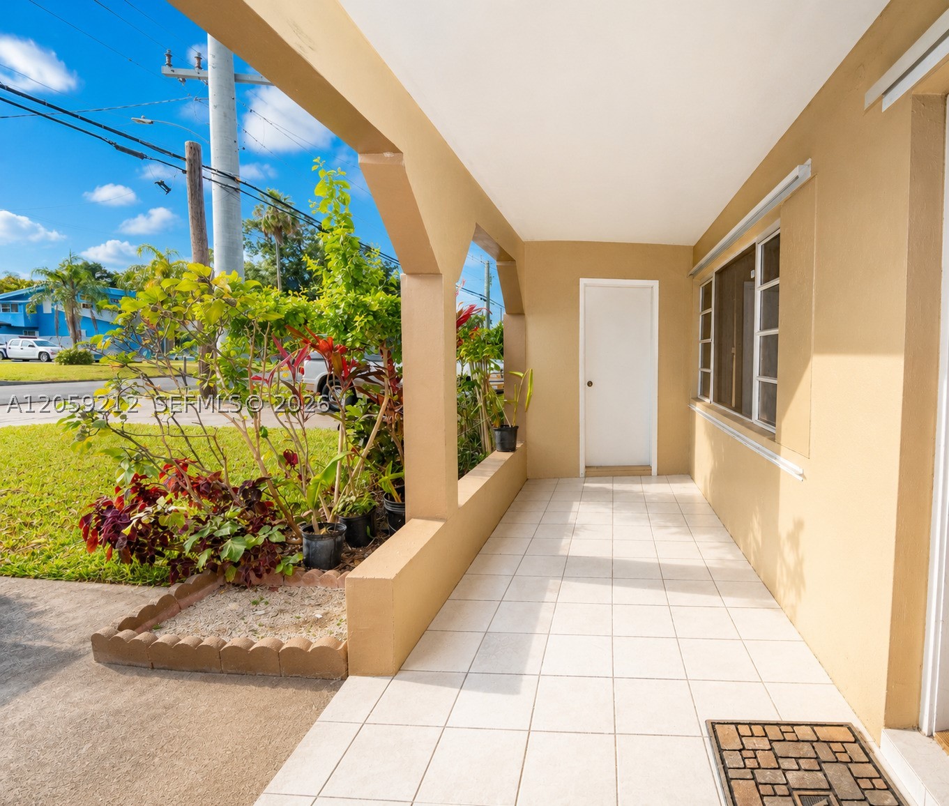 A12059212 Property Photo 2
