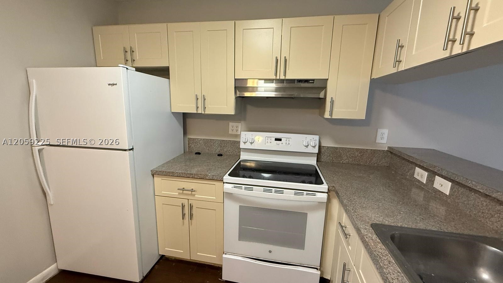 9933 Nob Hill Ln 9933 Property Photo 8