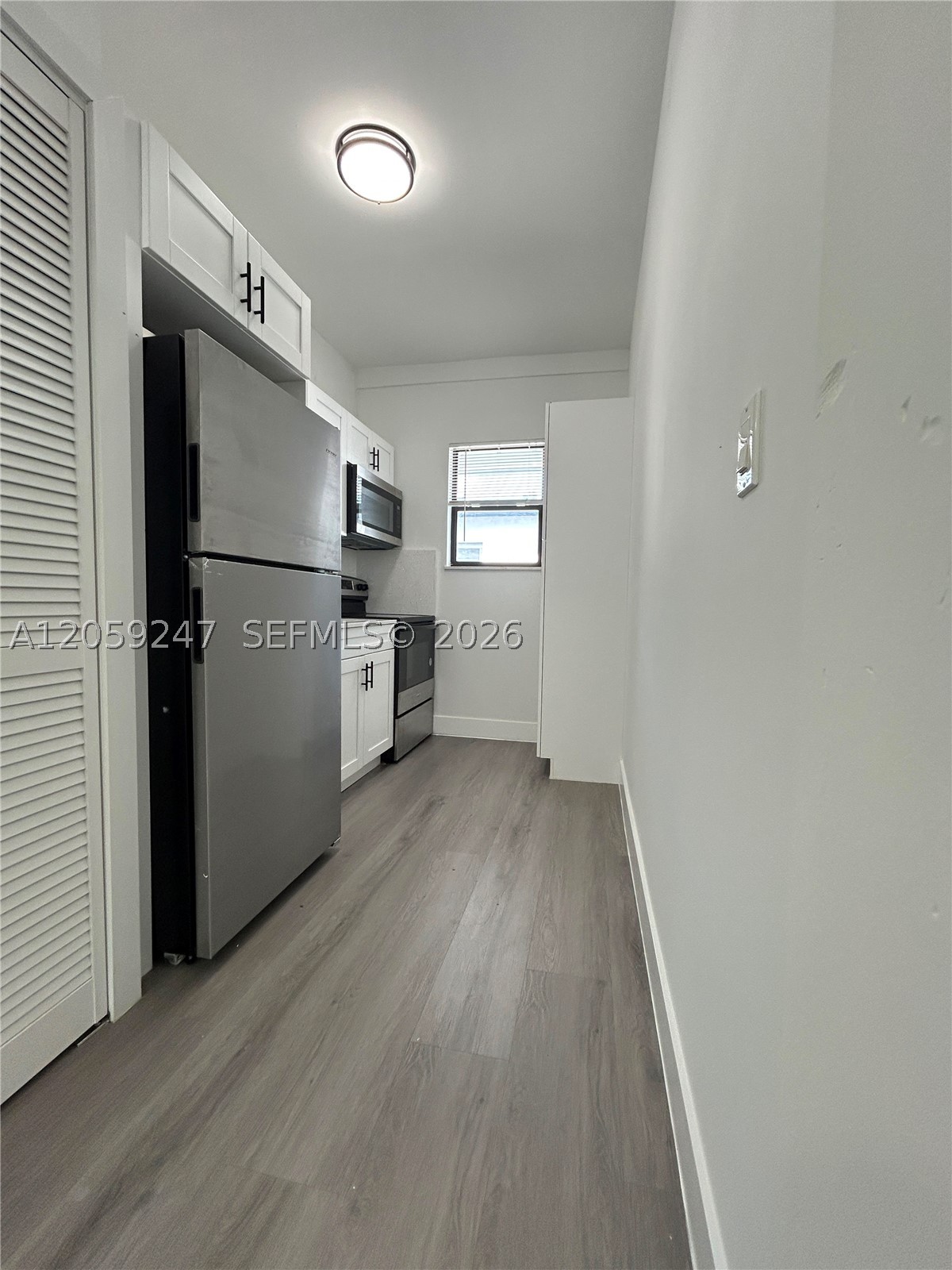 638 Sw 21st Ave 4 Property Photo 8