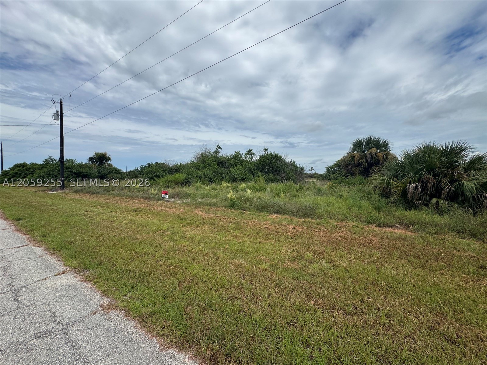 118 Bethlehem Pl Property Photo 3