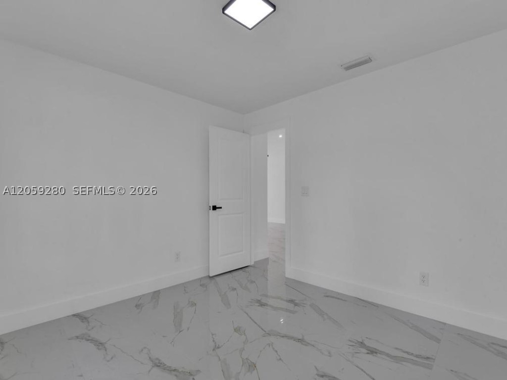 4745 13th St Sw 4747 Property Photo 19
