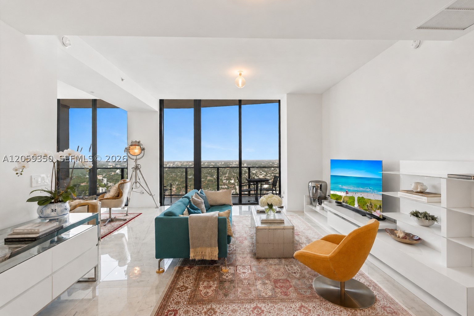 1000 Brickell PH6106 Property Photo 1