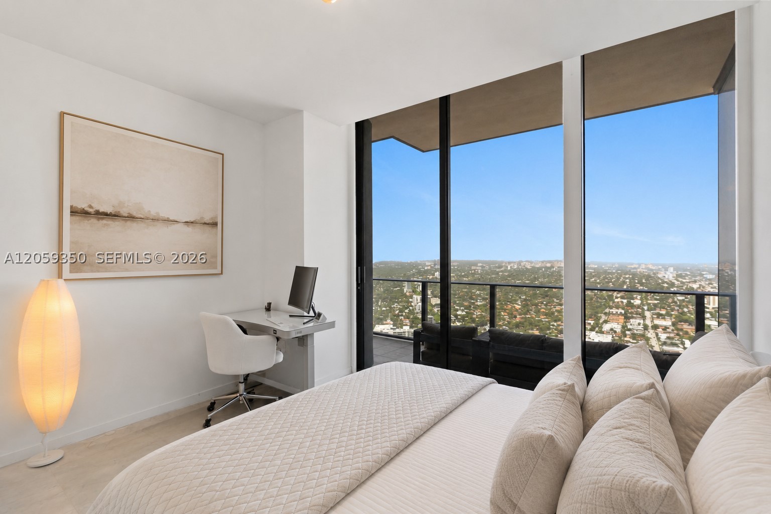 1000 Brickell Ph6106 Property Photo 28