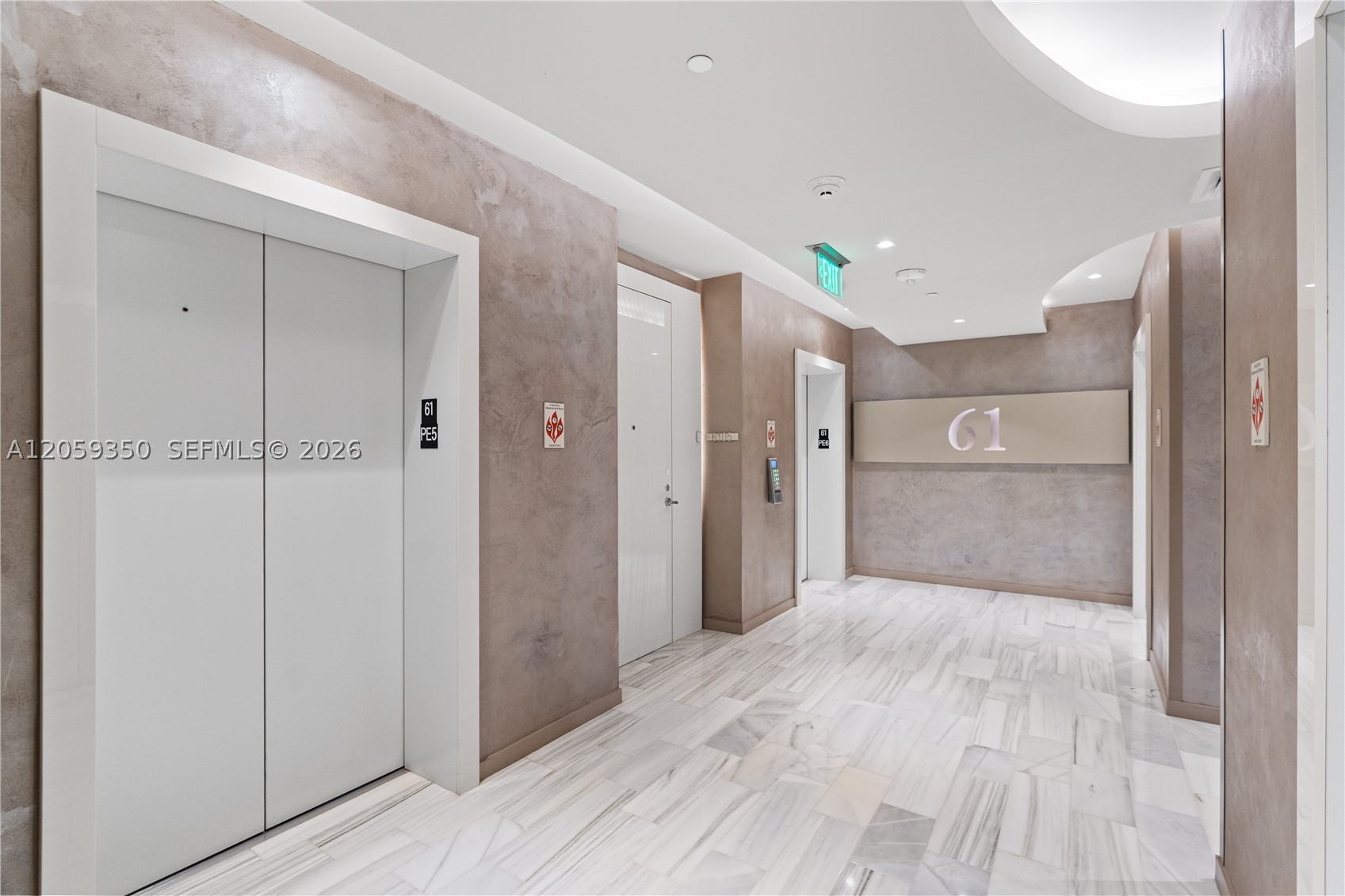 1000 Brickell Ph6106 Property Photo 43