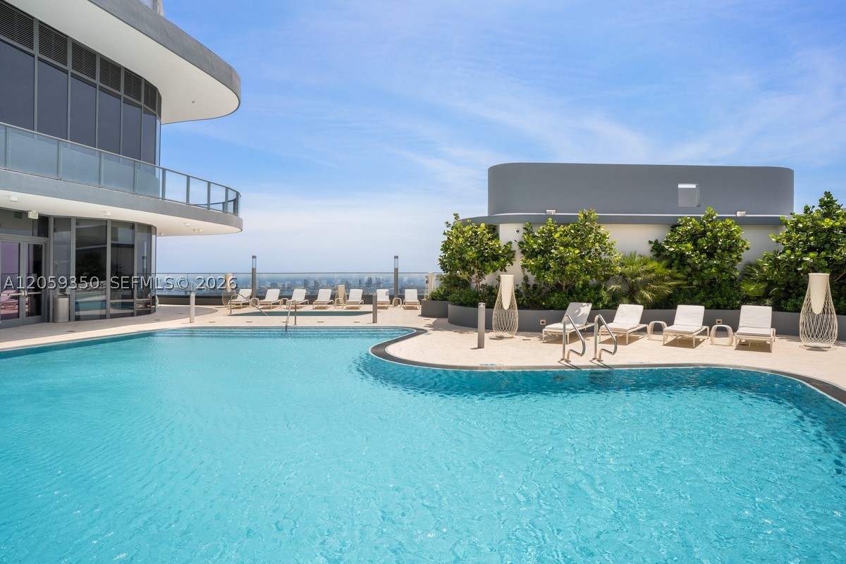 1000 Brickell Ph6106 Property Photo 64