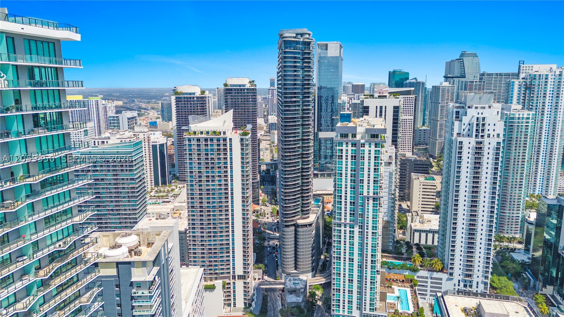 1000 Brickell Ph6106 Property Photo 75