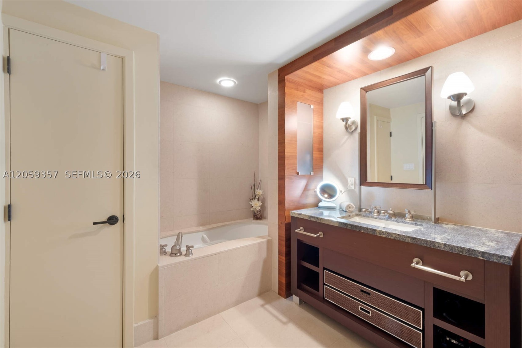 6799 Collins Ave 1603 Property Photo 22
