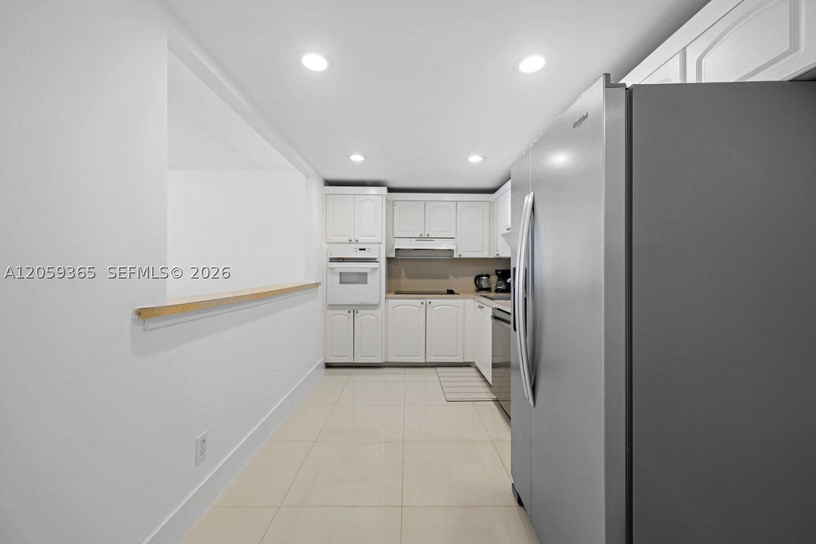 19370 Collins Ave 1622 Property Photo 10