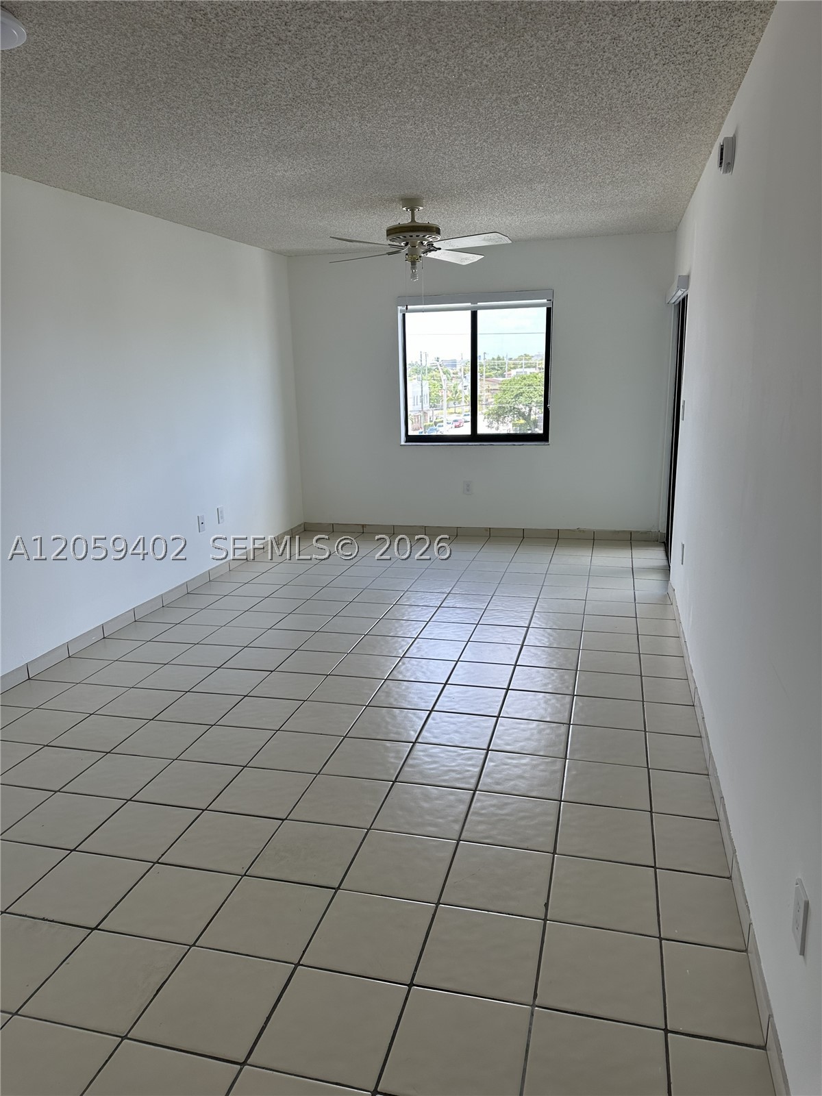 2046 W Flagler St 409 Property Photo 2
