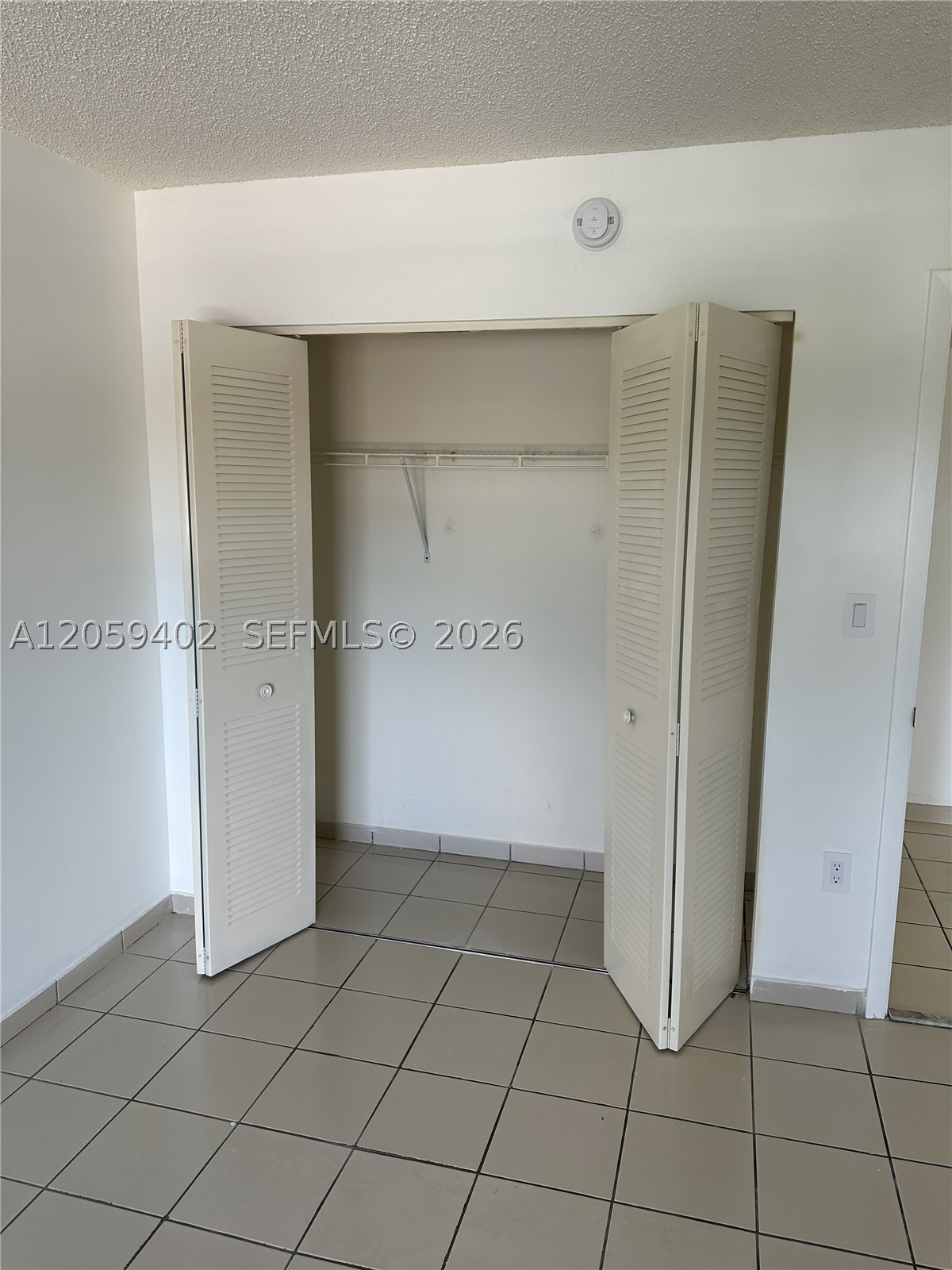 2046 W Flagler St 409 Property Photo 11