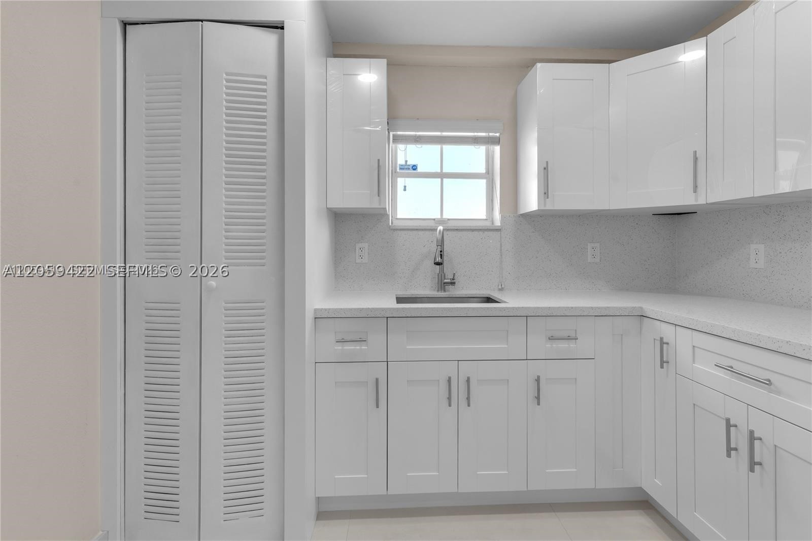 378 Sw 6th St 1 Property Photo 35