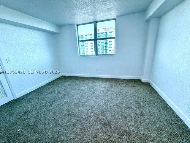 7501 E Treasure Dr 5h Property Photo 11