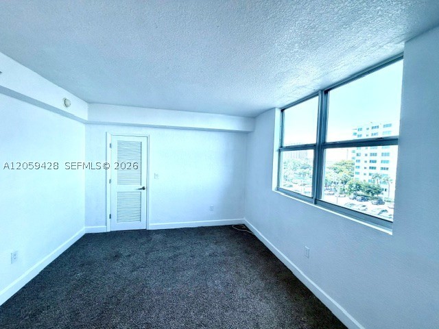 7501 E Treasure Dr 5h Property Photo 12