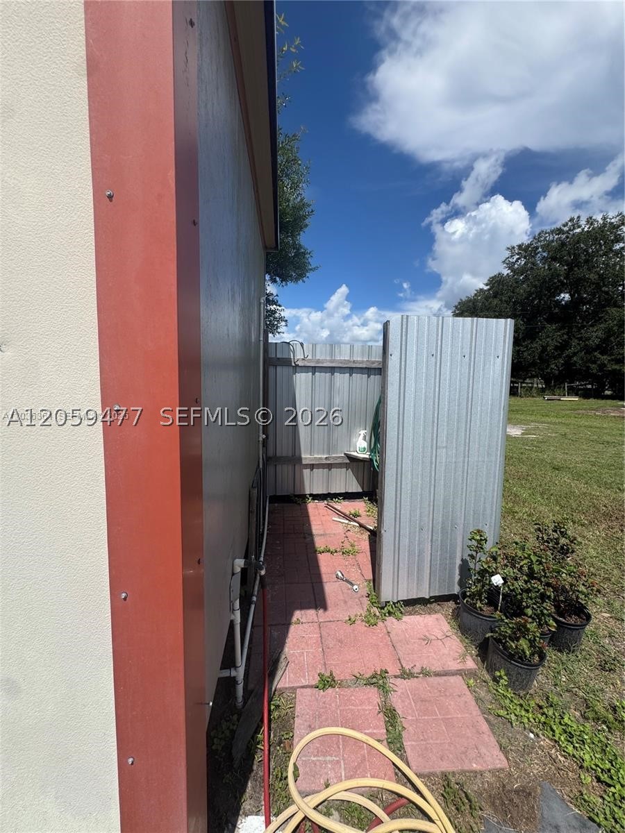 476 N Barlow Rd 2 Property Photo 9