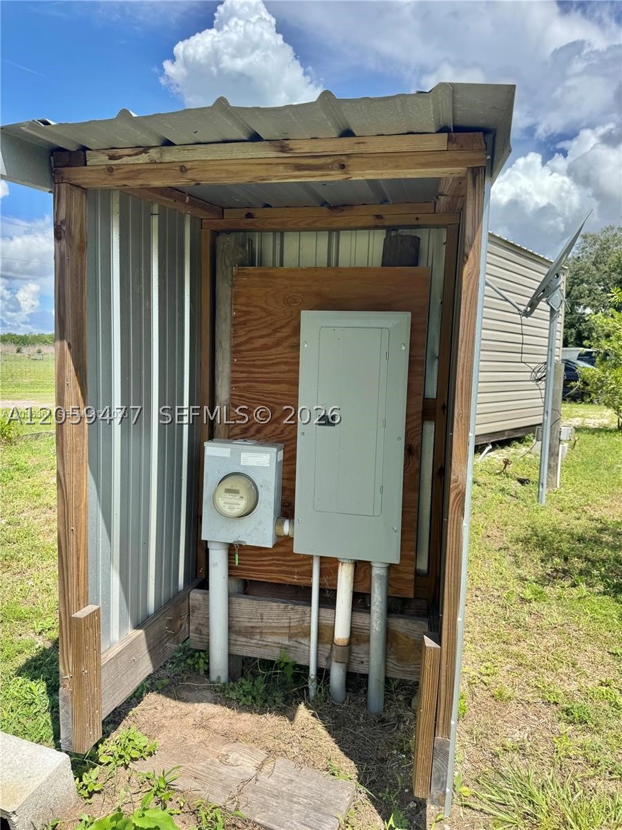 476 N Barlow Rd 2 Property Photo 10