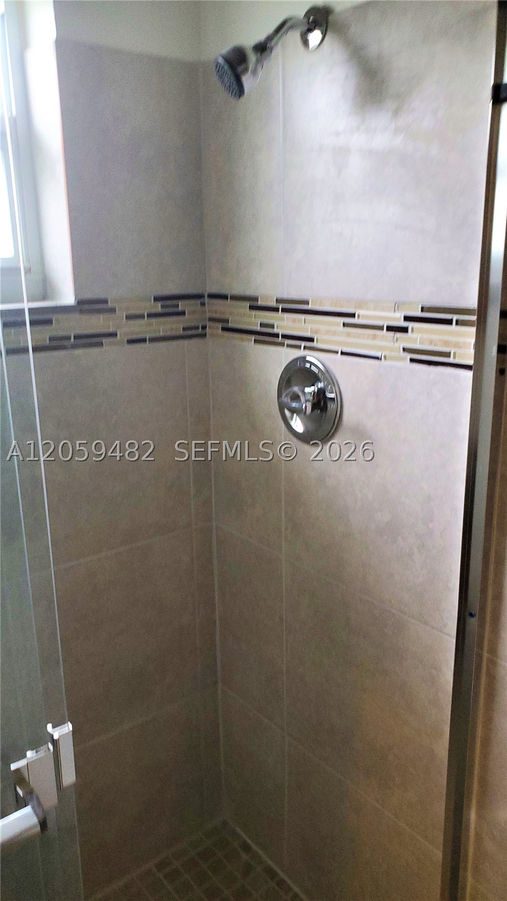 619 N D St Property Photo 8