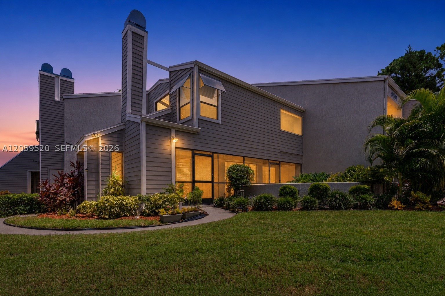 8707 Bardmoor Pl 101
