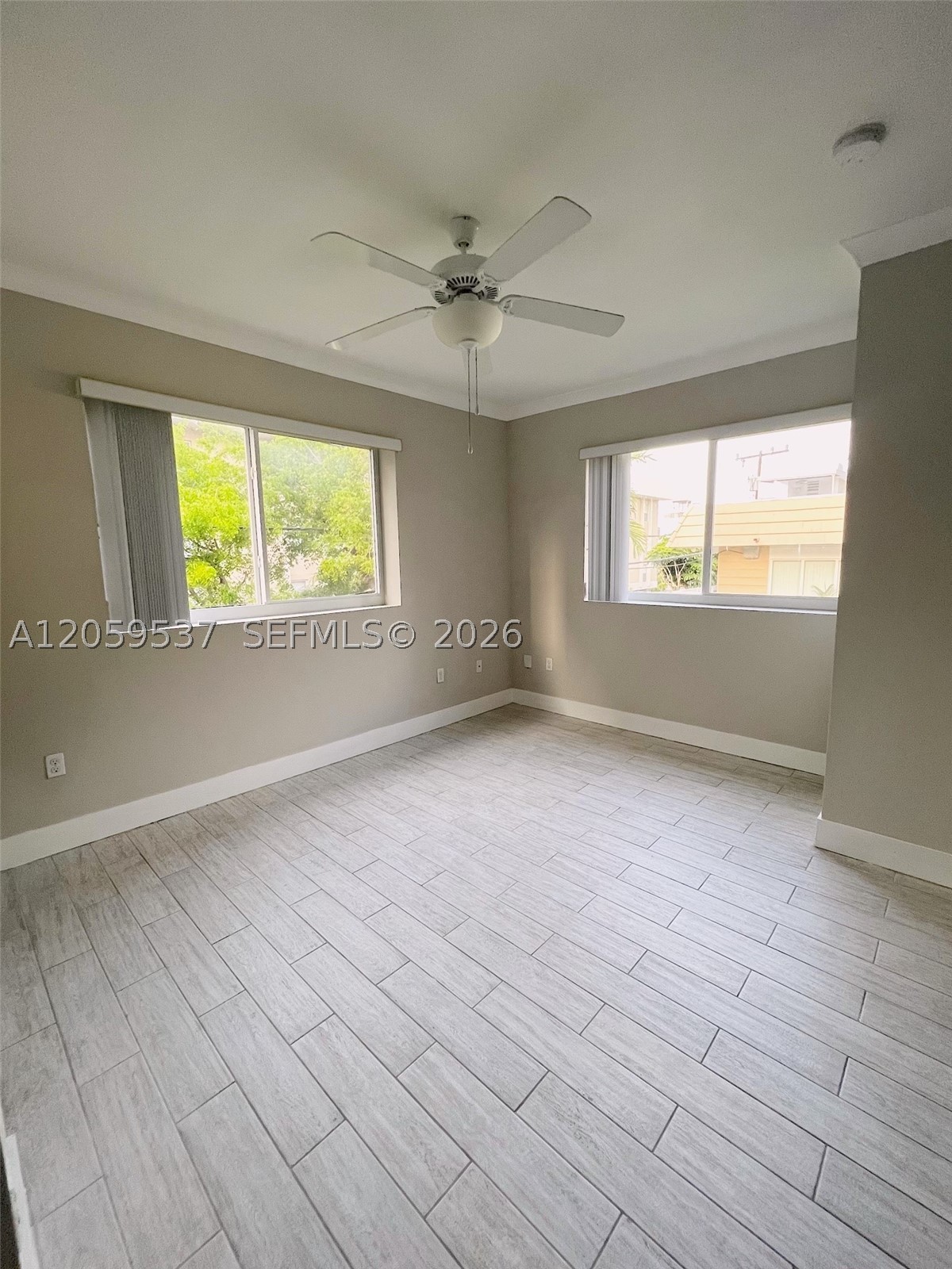 115 Menores Ave 12 Property Photo 5