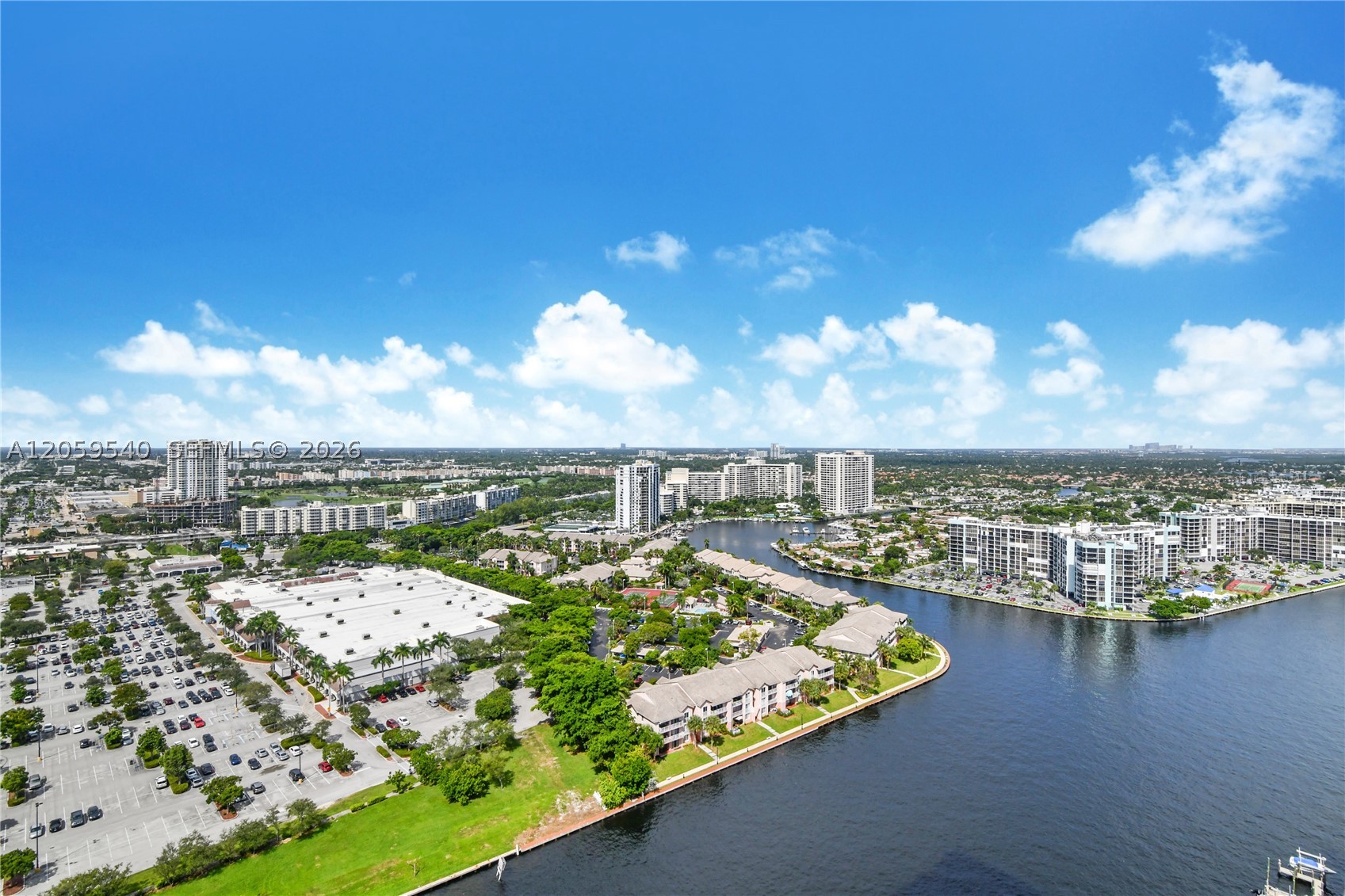 4010 S Ocean Dr R1006 Property Photo 10